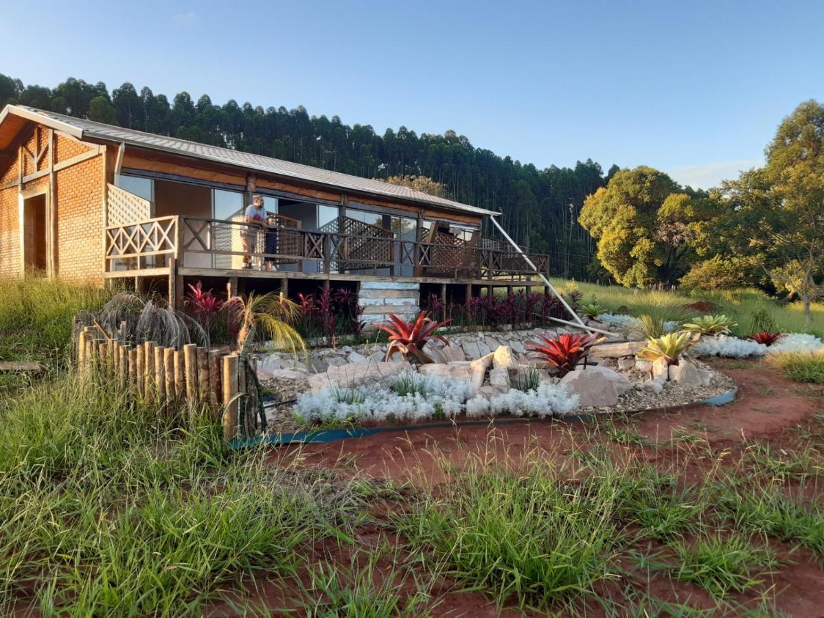 Pe De Serra Lodge *